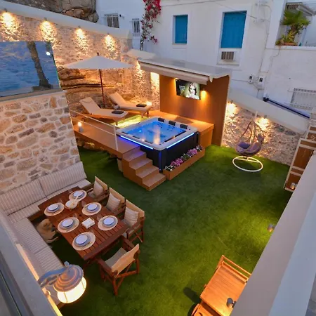 Villa Sea-Front Jacuzzi & Garden Luxury 